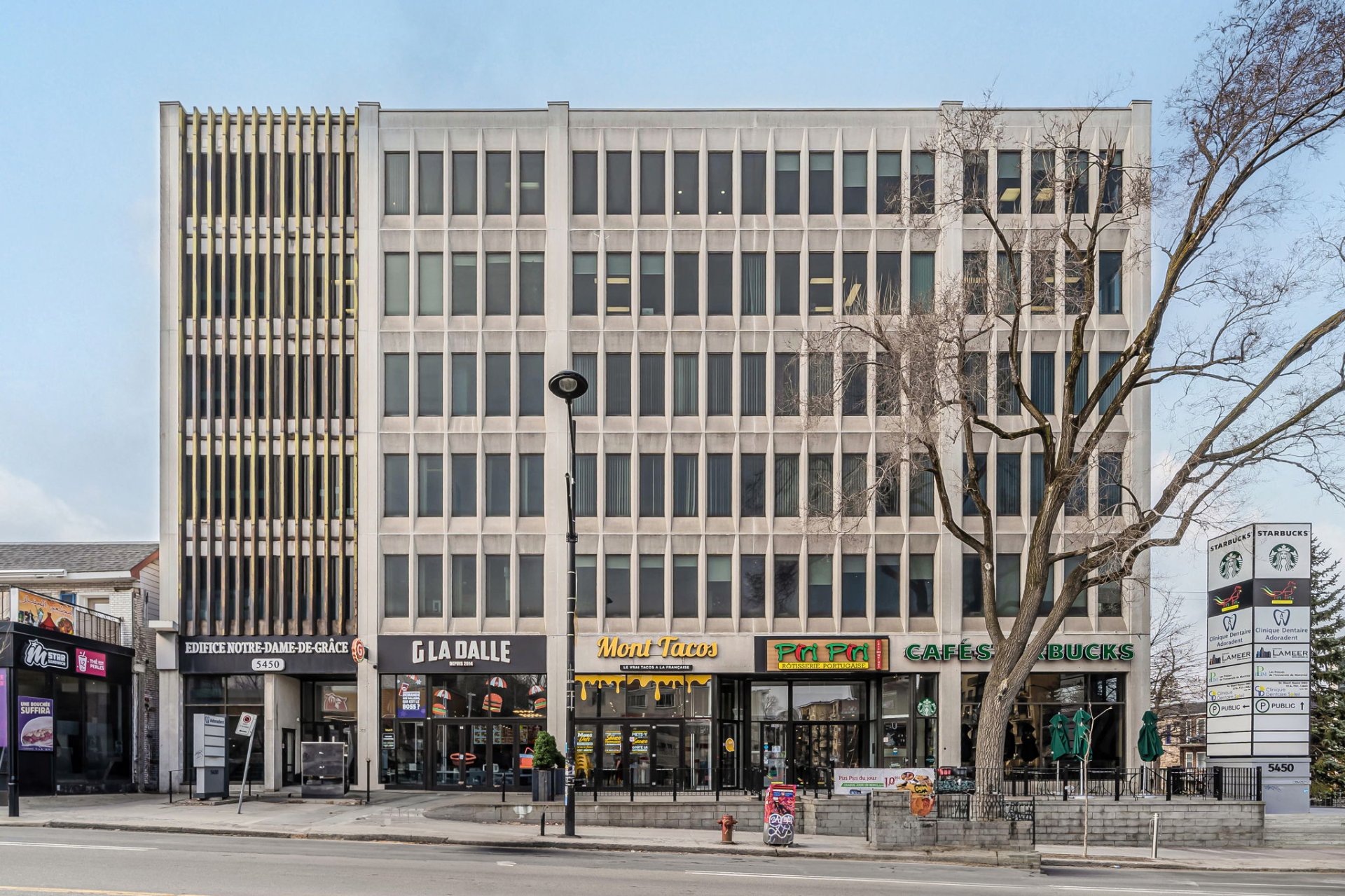 5450 chemin de la Côte-des-Neiges in Montreal